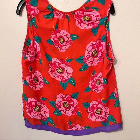 Vibrant Floral Sleeveless  Blouse - Picture 2 of 4
